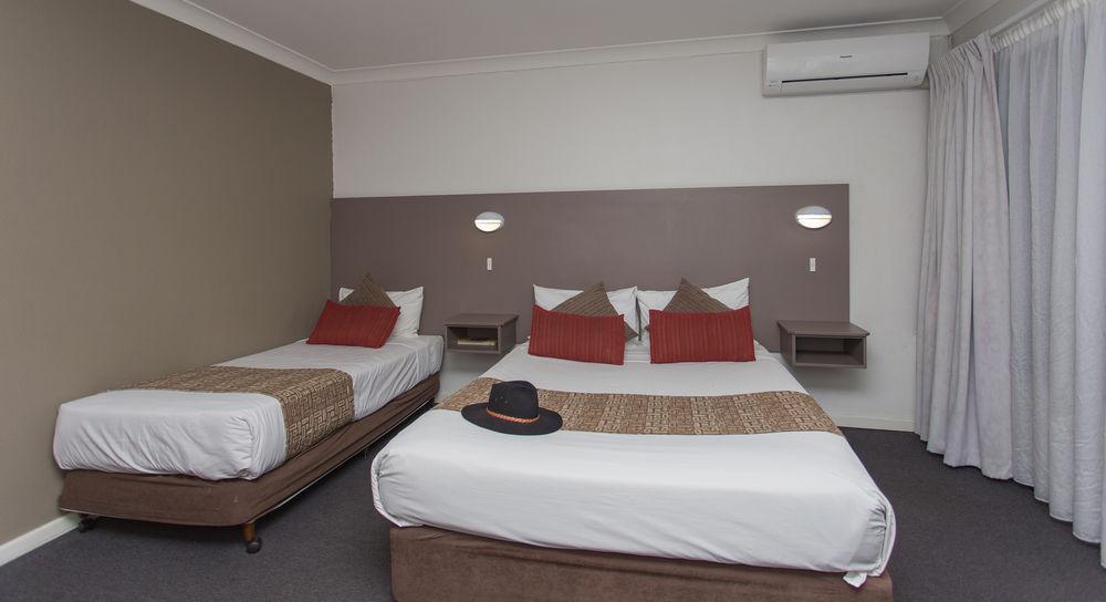 Diplomat Hotel Alice Springs Extérieur photo