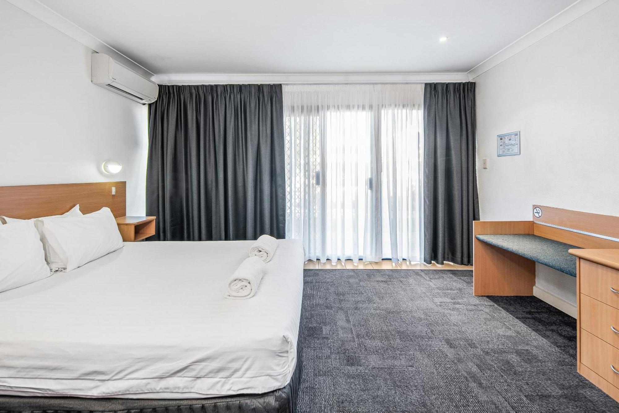 Diplomat Hotel Alice Springs Extérieur photo